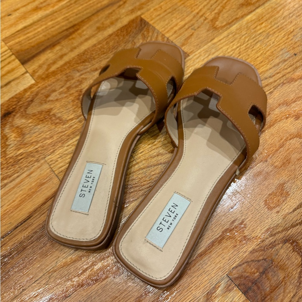 Steve Madden women’s slides